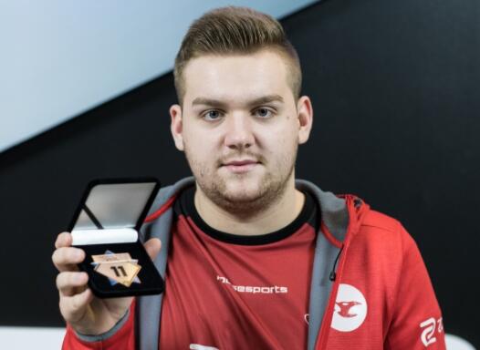 LPL季后赛形势分析，四队无忧两队提前放假