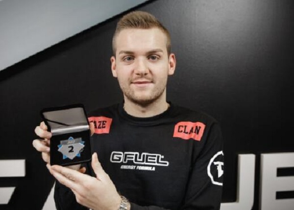 GEN决赛挑战T1，管泽元预测战果，Chovy小花生是关键